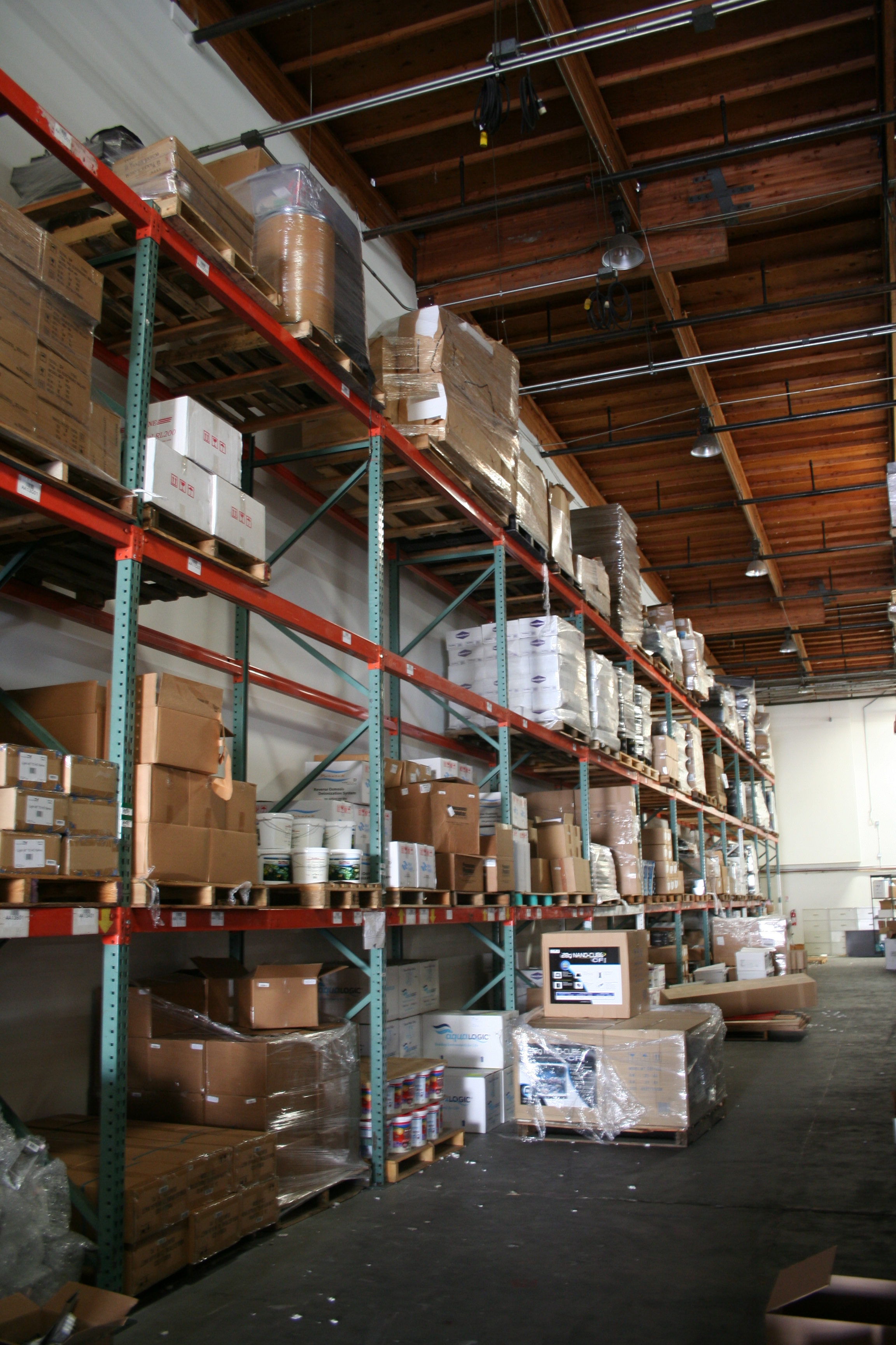 photo-Marine-Depot-industrial-warehouse-interior1