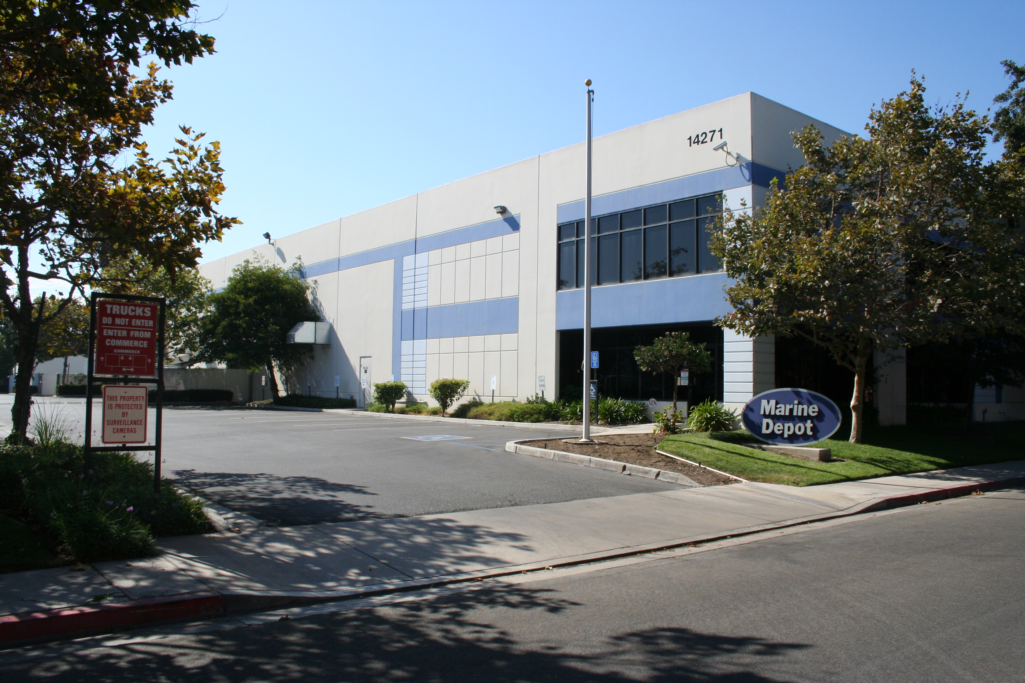 photo-Marine-Depot-industrial-warehouse-exterior2